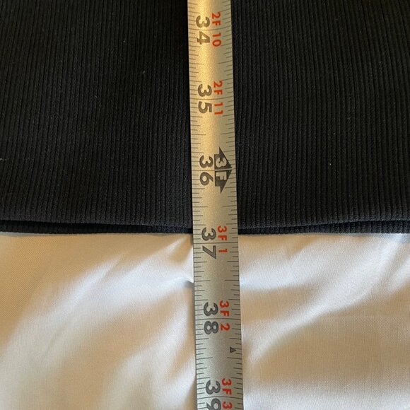 Garfield & Marks Womens Black Front Slit Ribbed Skirt Size 16 Made In USA - Picture 7 of 11